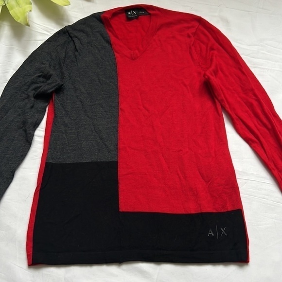 ⭐️ARMANI Exchange Wool V Neck Sweater⭐️ - Picture 8 of 10